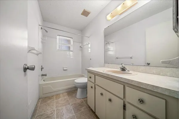 $134,900 | 8702 Southwest 94 Street, Unit A, Ocala, FL 34481