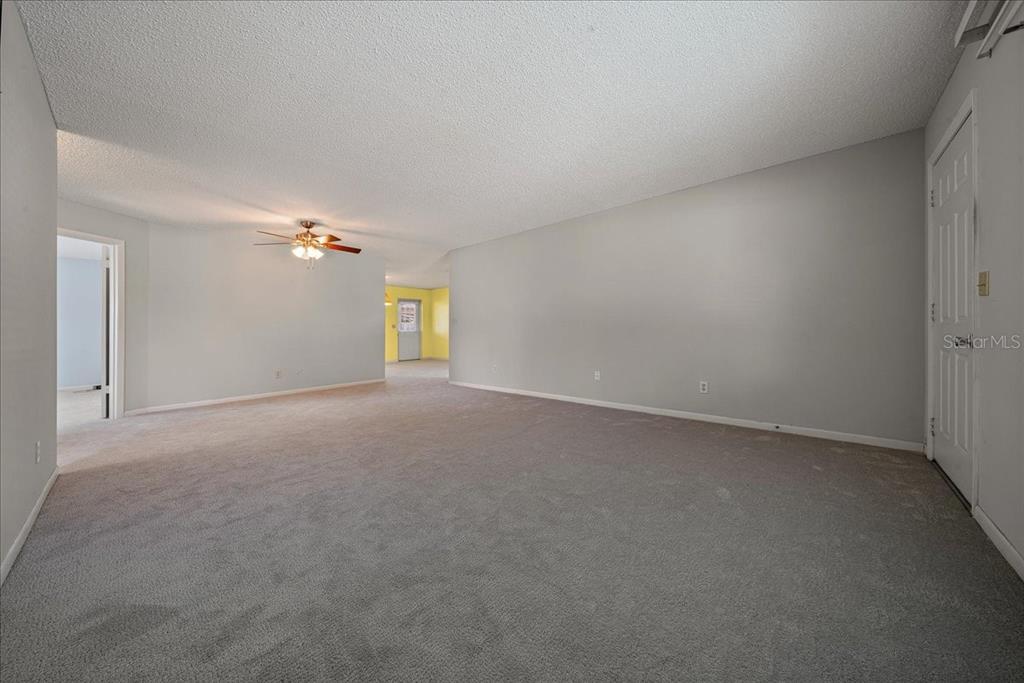 8702 Southwest 94 Street, Unit A Ocala, FL 34481 - Photo 8 of 55