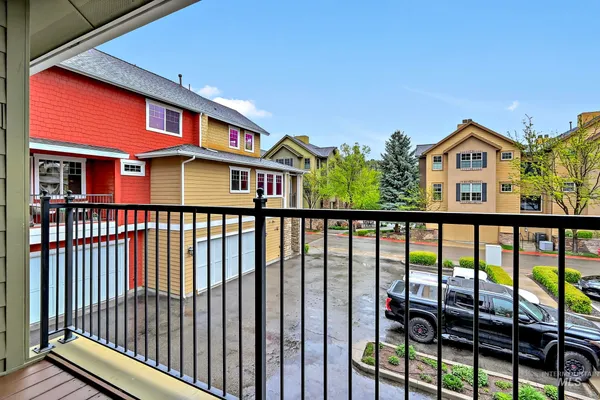 $699,888 | 2476 North Bogus Basin Road, Boise, ID 83702