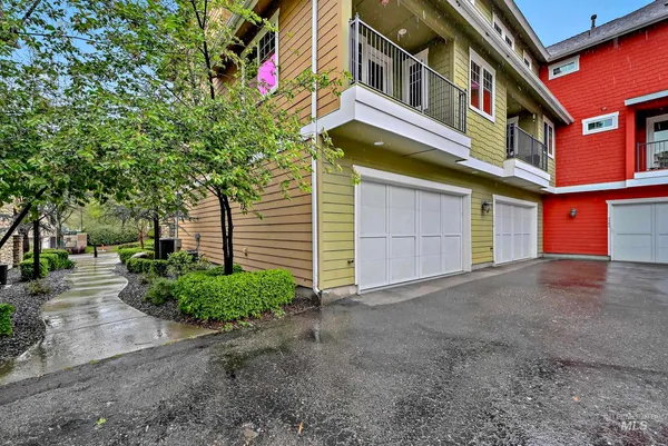 $699,888 | 2476 North Bogus Basin Road, Boise, ID 83702