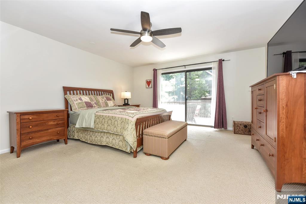 143 Fisher Road Mahwah, NJ 07430 - Photo 19 of 50