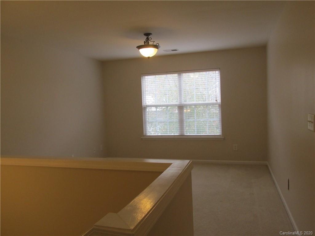 1022 Silver Springs Road, Unit 302 Fort Mill, SC 29715 - Photo 18 of 30 Gallery Image 18