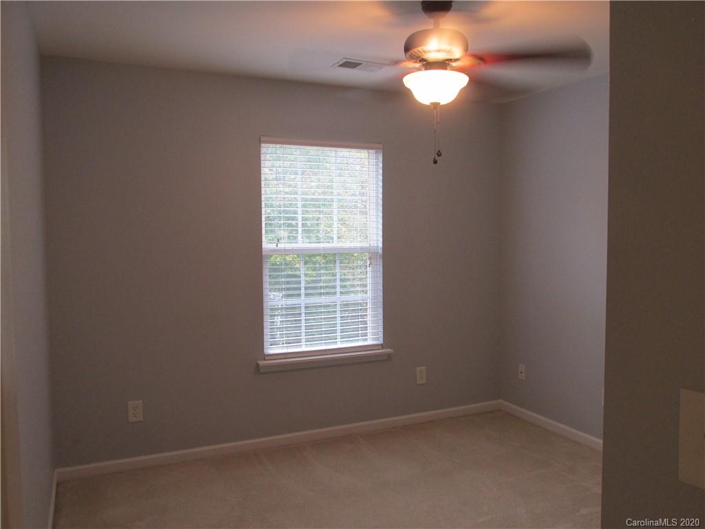 1022 Silver Springs Road, Unit 302 Fort Mill, SC 29715 - Photo 26 of 30 Gallery Image 26