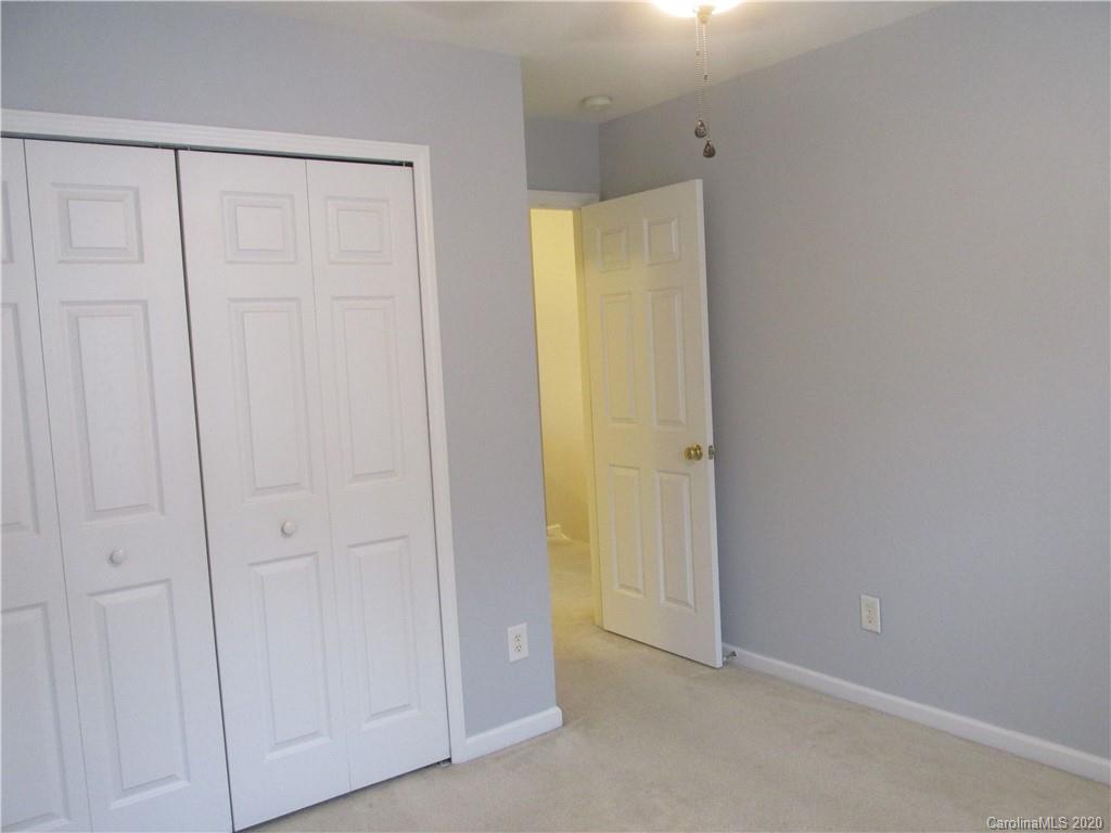 1022 Silver Springs Road, Unit 302 Fort Mill, SC 29715 - Photo 28 of 30 Gallery Image 28
