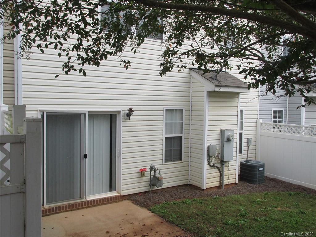 1022 Silver Springs Road, Unit 302 Fort Mill, SC 29715 - Photo 4 of 30 Gallery Image 4
