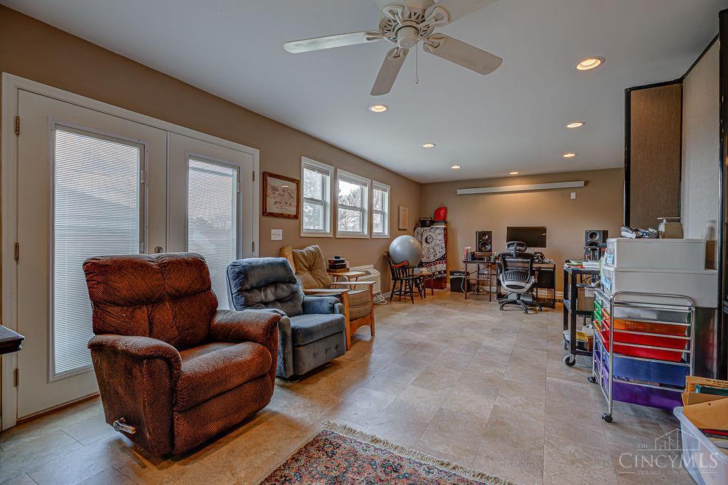 7591 Brookville Road Oxford, OH 45056 - Photo 32 of 45