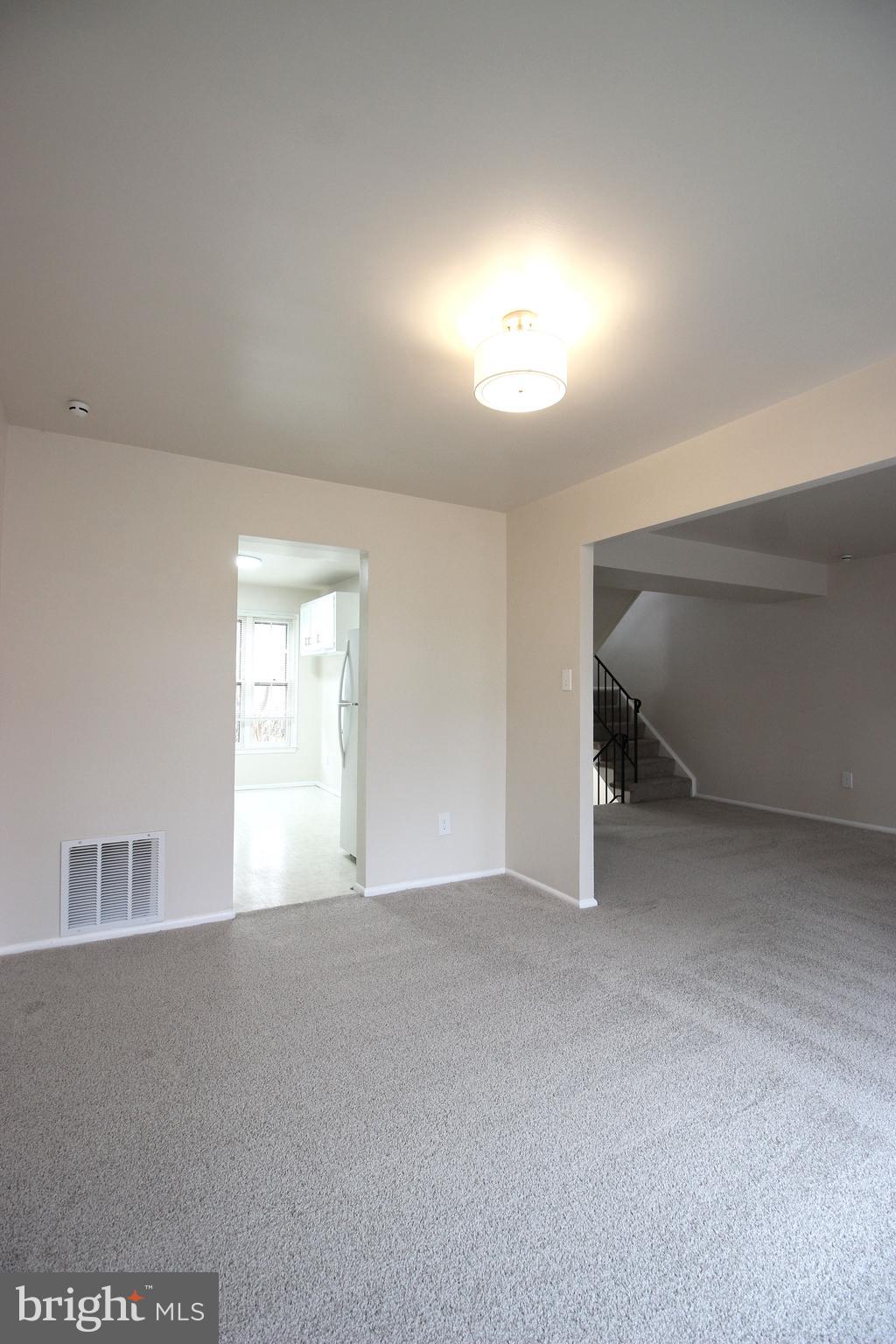 7765 Brandeis Way Springfield, VA 22153 - Photo 11 of 38