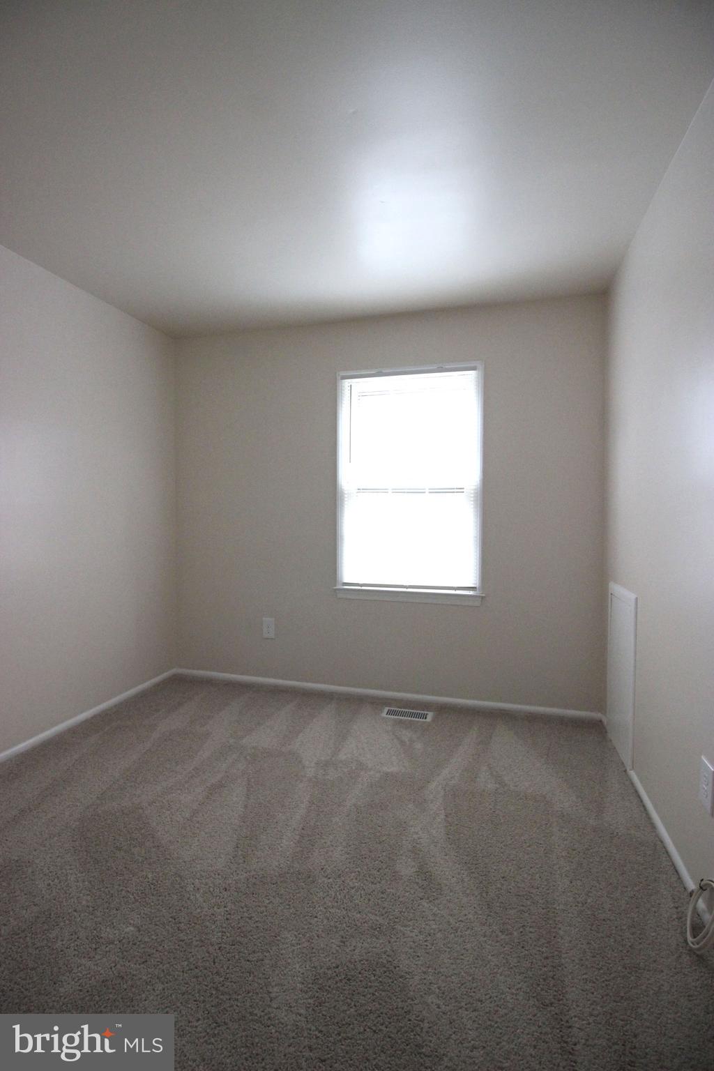 7765 Brandeis Way Springfield, VA 22153 - Photo 23 of 38