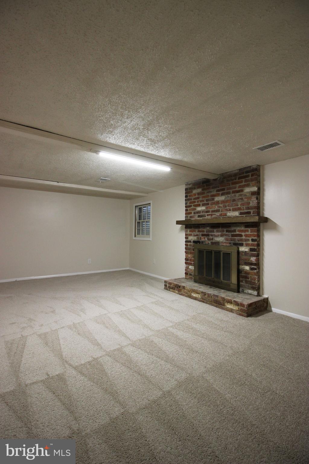 7765 Brandeis Way Springfield, VA 22153 - Photo 30 of 38