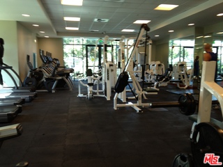 12963 West Runway Road, Unit 221 Playa Vista, CA 90094 - Photo 16 of 20 a view of a room with gym equipment