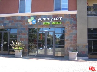 12963 West Runway Road, Unit 221 Playa Vista, CA 90094 - Photo 19 of 20 a front view of a retail shop