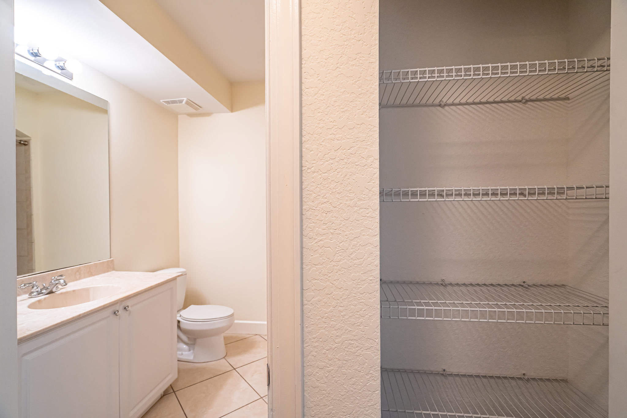 1660 Renaissance Commons Boulevard, Unit 2220 Boynton Beach, FL 33426 - Photo 14 of 41 DSC02268