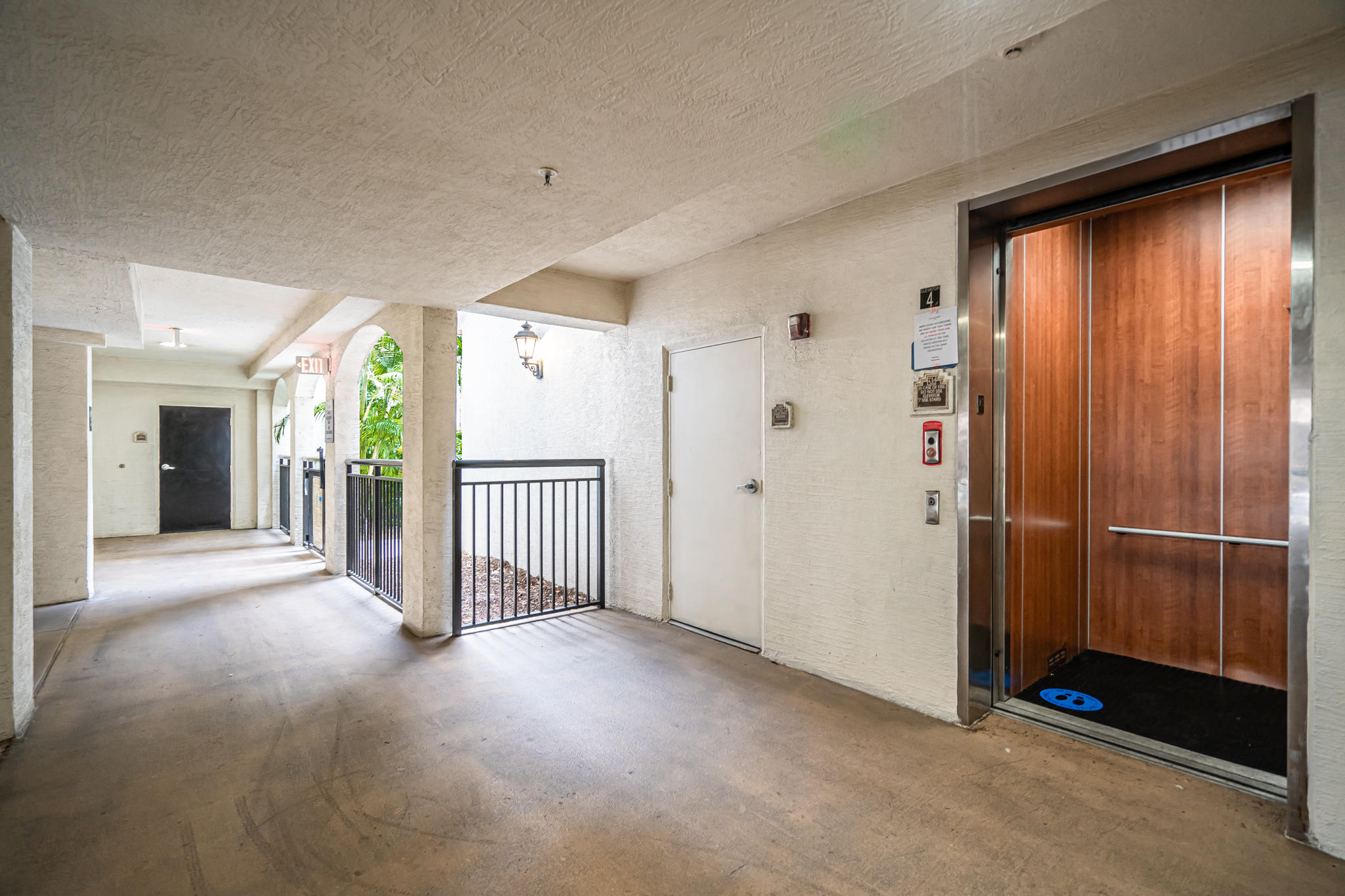 1660 Renaissance Commons Boulevard, Unit 2220 Boynton Beach, FL 33426 - Photo 22 of 41 DSC02233