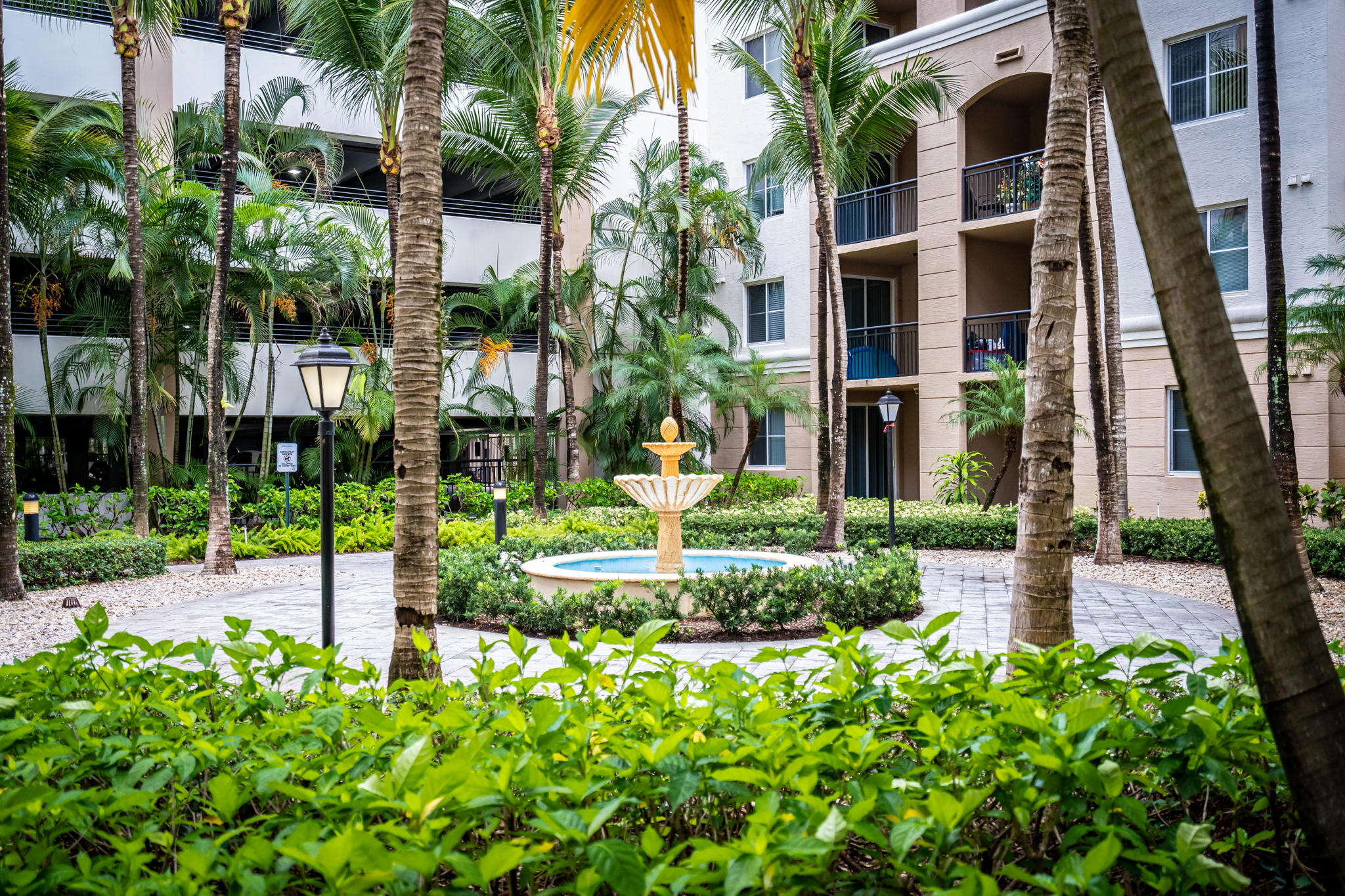 1660 Renaissance Commons Boulevard, Unit 2220 Boynton Beach, FL 33426 - Photo 26 of 41 DSC02305