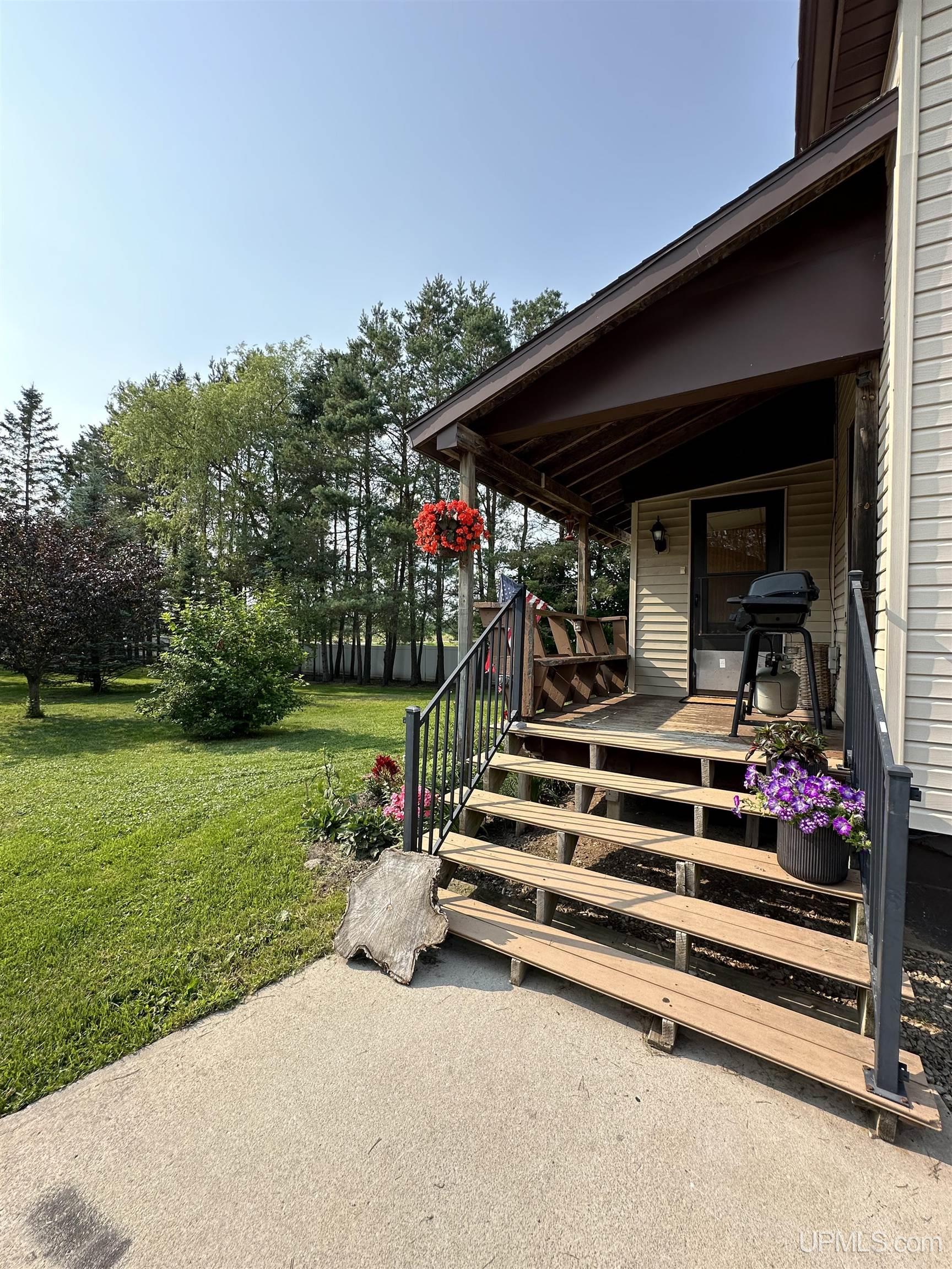 8310 County 416 J Road Cornell, MI 49818 - Photo 15 of 36