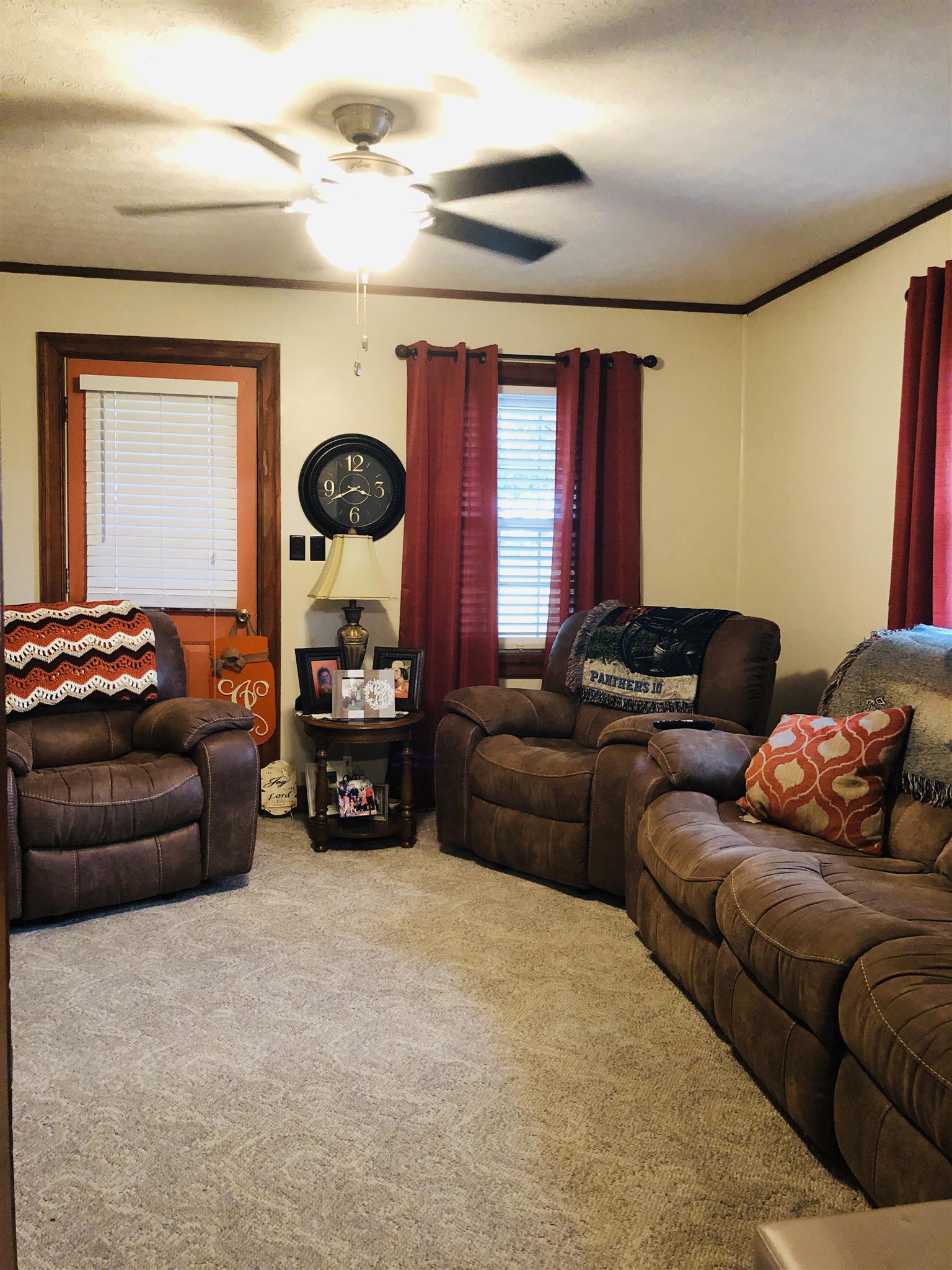 739 Winklers Road Red Boiling Springs, TN 37150 - Photo 12 of 20 Living Room