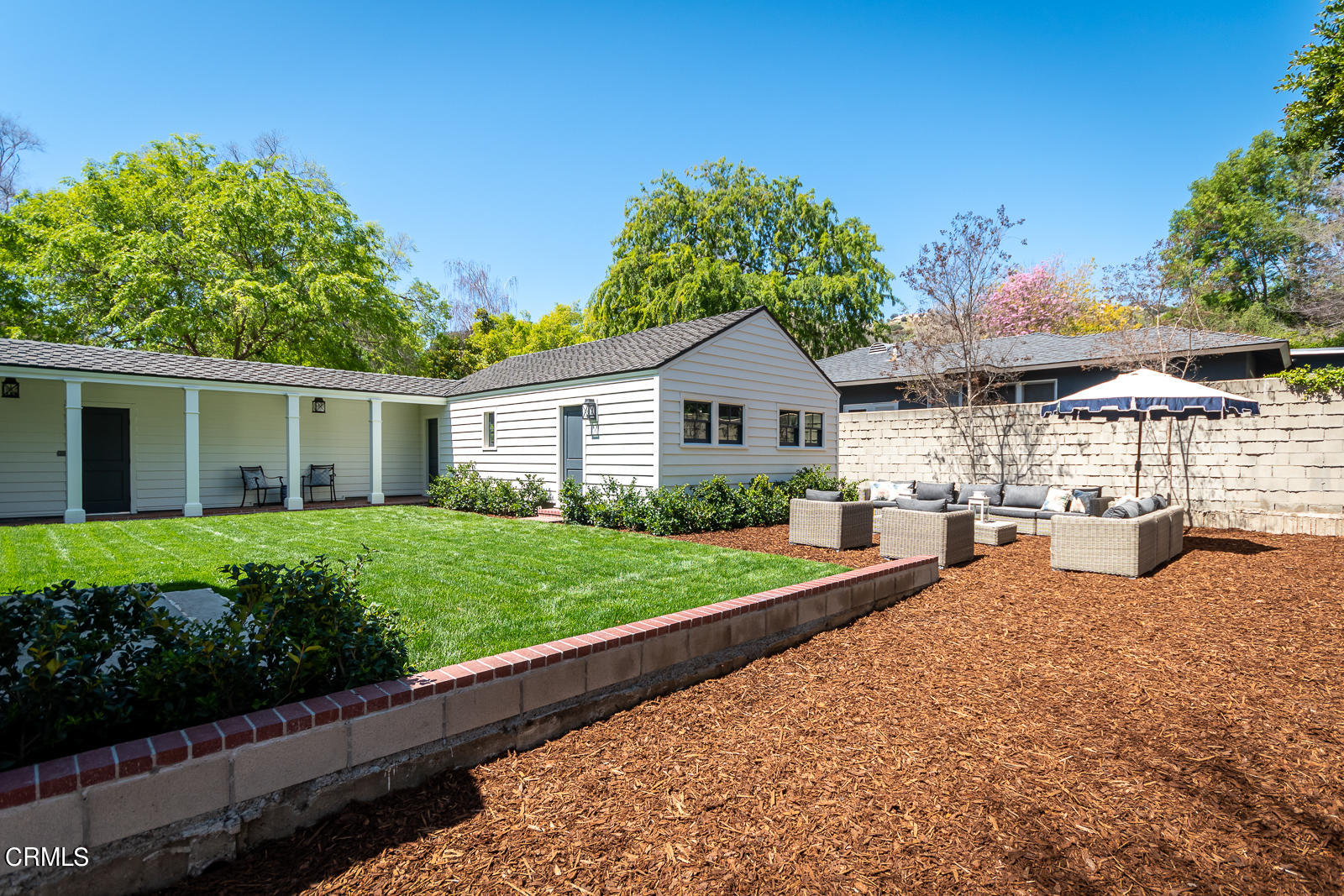 1449 Lida Street Pasadena, CA 91103 - Photo 29 of 35 a front view of a house with garden
