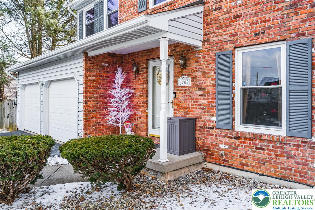 2702 Northampton Street Bethlehem, PA 18020 - Photo 4 of 51 a front view of a house with a yard