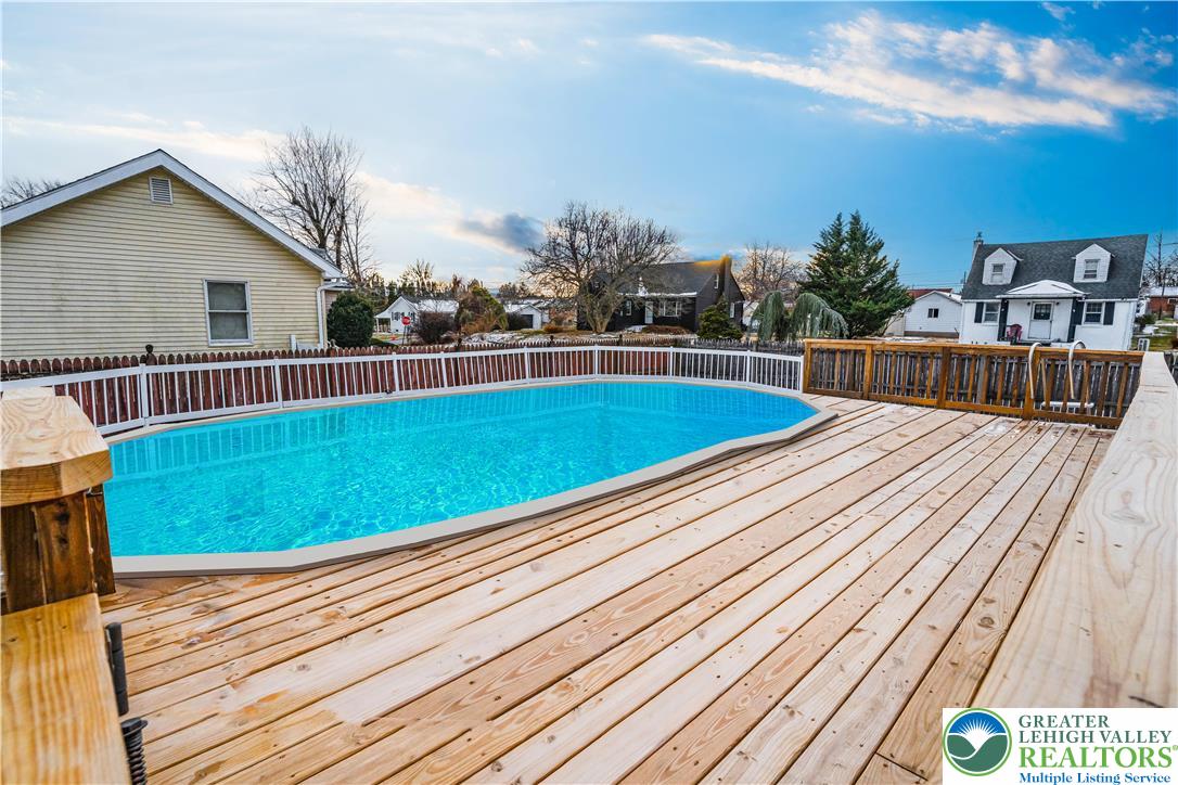 2702 Northampton Street Bethlehem, PA 18020 - Photo 49 of 51 a view of a backyard with a deck