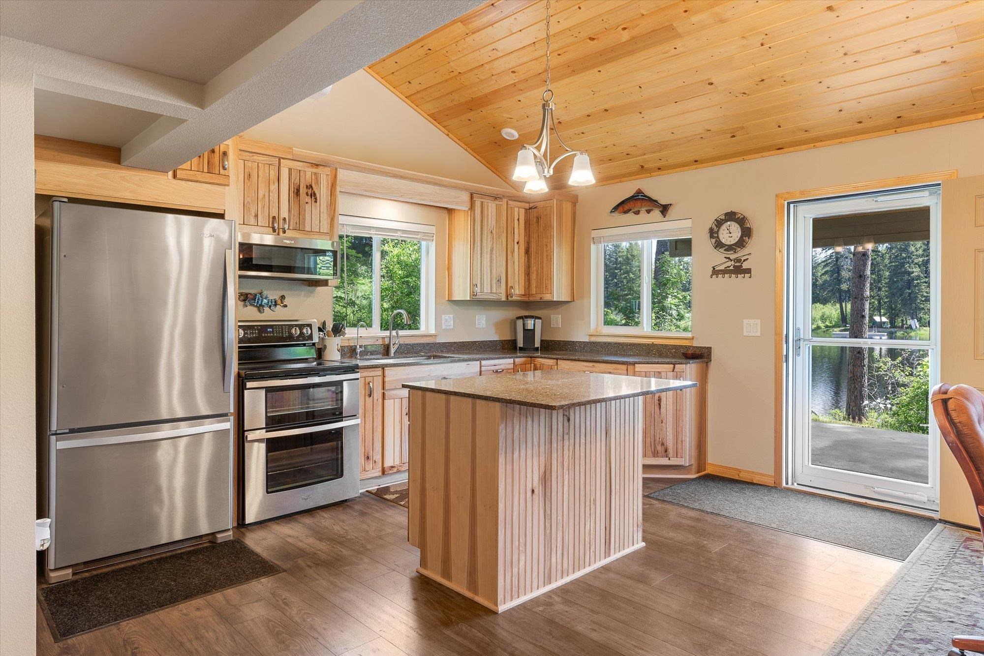 6922 Fertile Valley Road Newport, WA 99156 - Photo 8 of 37 Gallery Image 8