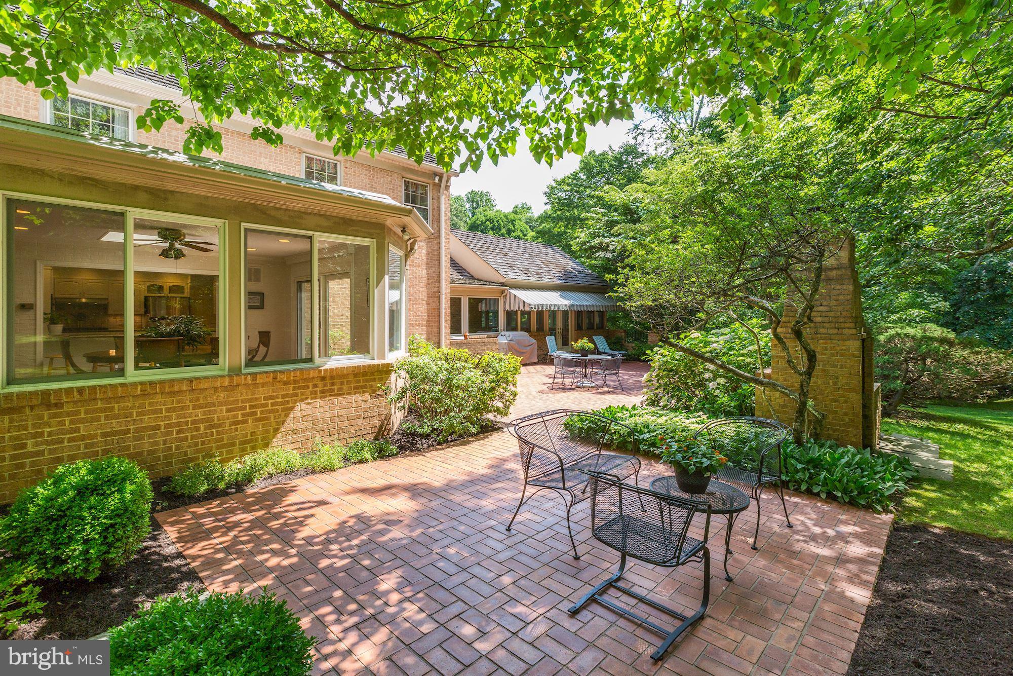 8813 Belmart Road Potomac, MD 20854 - Photo 21 of 23 Patio