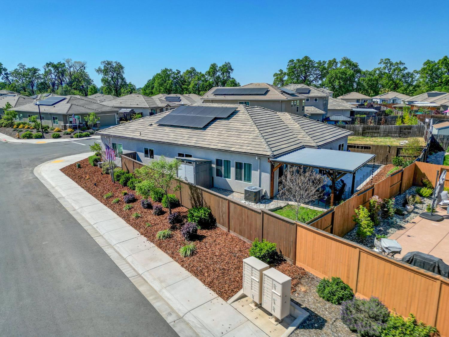 1500 Lahonton Way Ione, CA 95640 - Photo 46 of 52 an aerial view of a house with garden space and sitting area