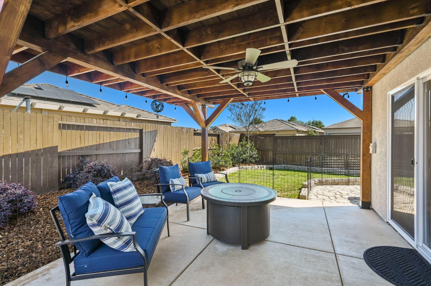 1500 Lahonton Way Ione, CA 95640 - Photo 48 of 52 a view of a patio with couches and potted plants