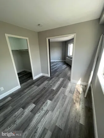 $1,600 | 5340 Holmes Run Parkway, Unit 216, Alexandria, VA 22304