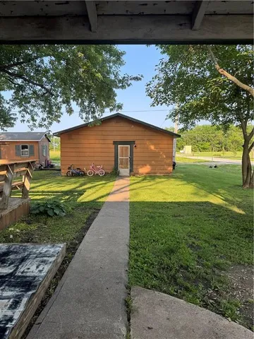 $104,900 | 605 North Locust Street, Moran, KS 66755