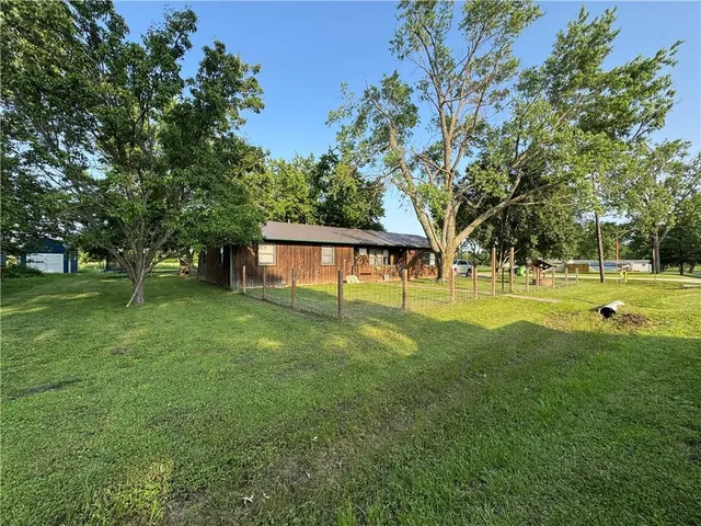 $104,900 | 605 North Locust Street, Moran, KS 66755