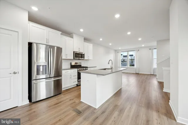 $2,850 | 831 Pecan Road, Spring City, PA 19475