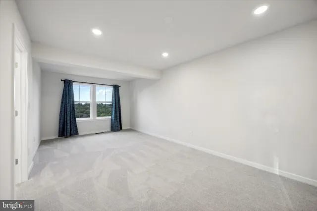 $2,850 | 831 Pecan Road, Spring City, PA 19475