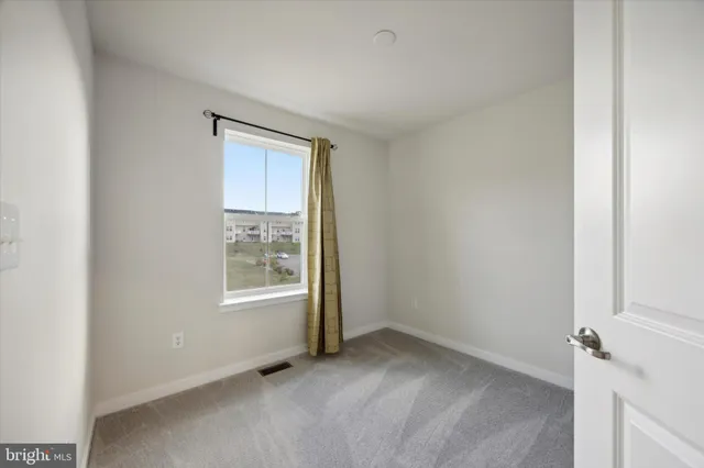 $2,850 | 831 Pecan Road, Spring City, PA 19475