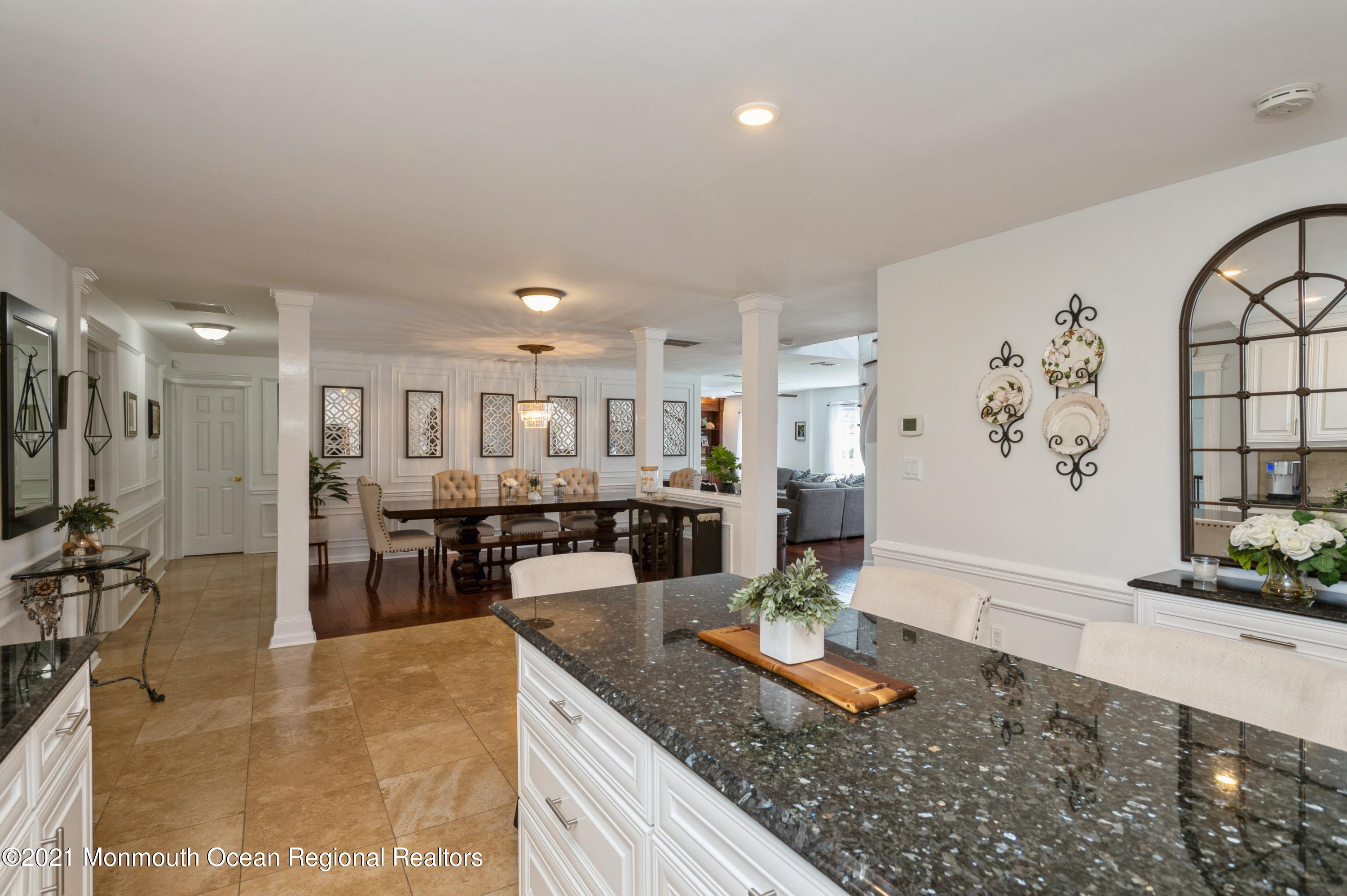 12 Rothbard Road Hazlet, NJ 07730 - Photo 15 of 35 10_12RothbardRd_177002_Kitchen_HiRes