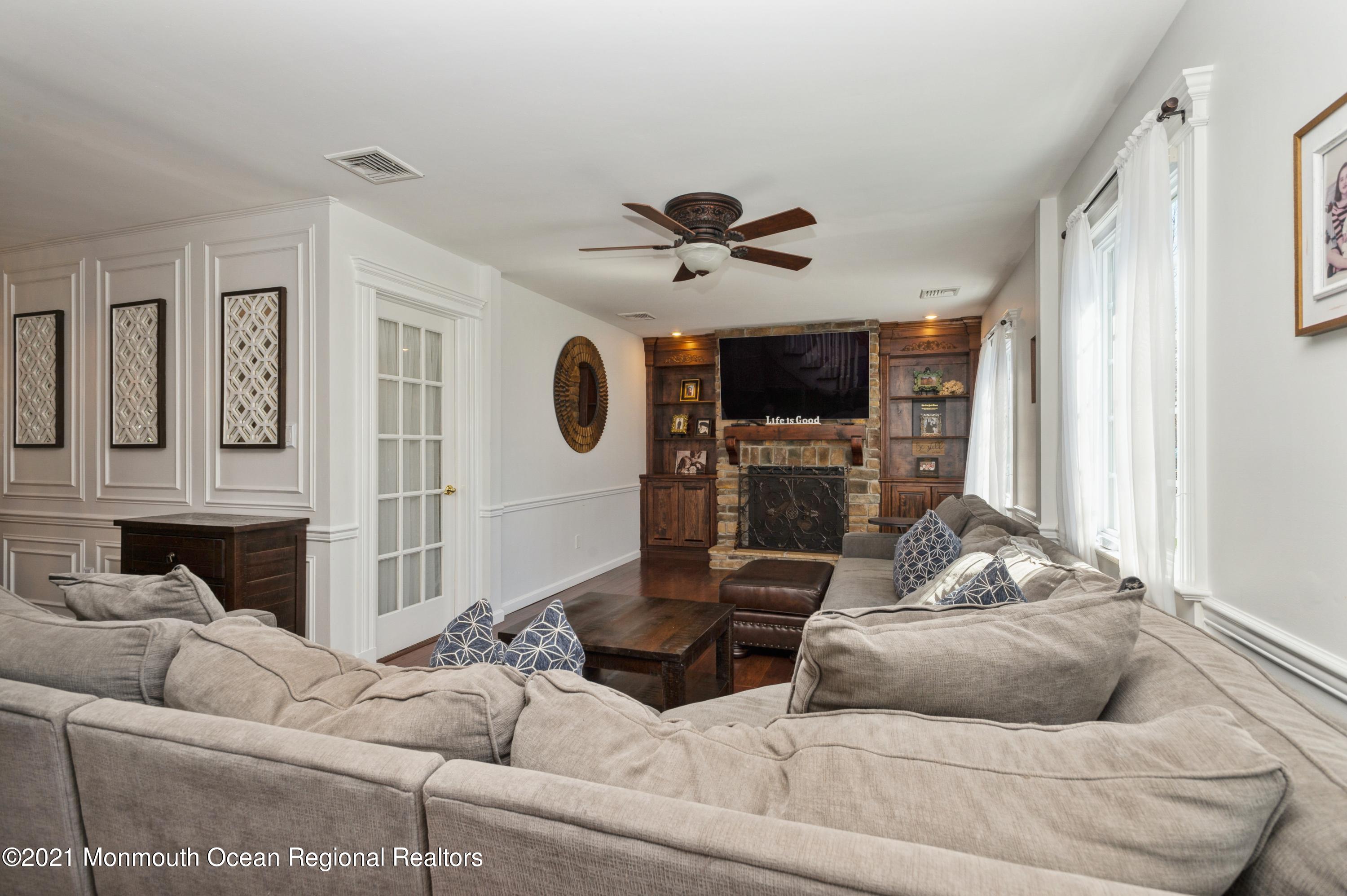 12 Rothbard Road Hazlet, NJ 07730 - Photo 8 of 35 06_12RothbardRd_1_LivingRoom_HiRes