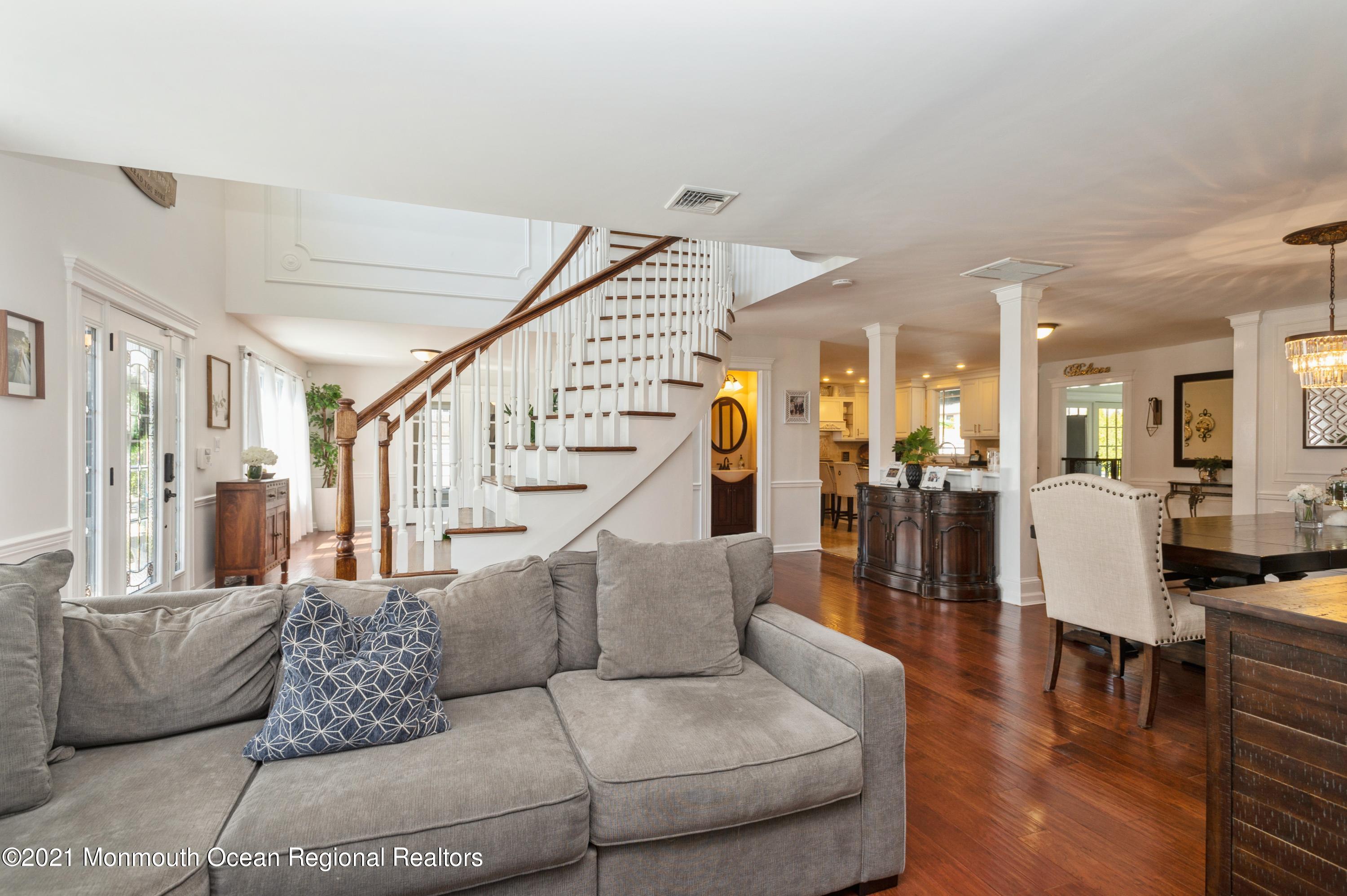 12 Rothbard Road Hazlet, NJ 07730 - Photo 9 of 35 07_12RothbardRd_165_LivingRoom_HiRes