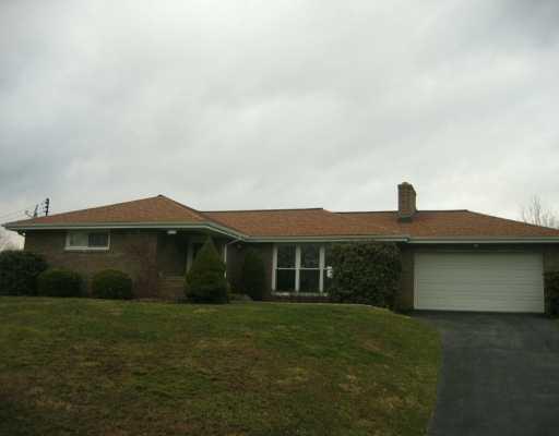 6127 Rittman Road Gibsonia, PA 15044 - Photo 1 of 8 Exterior Front.