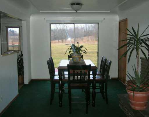 6127 Rittman Road Gibsonia, PA 15044 - Photo 3 of 8 Kitchen.