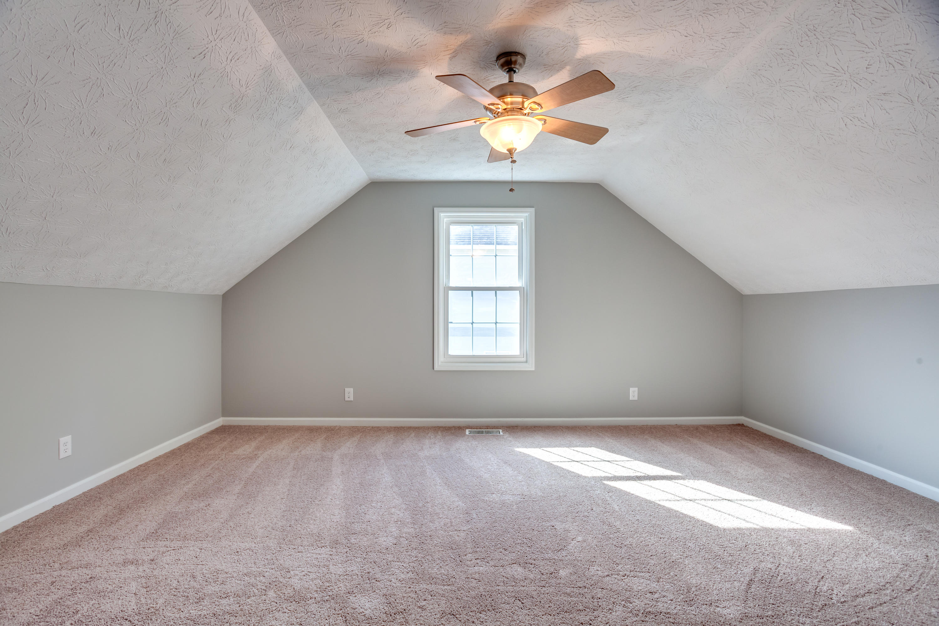 7615 Saddlegate Road Knoxville, TN 37920 - Photo 23 of 36 038191015-1-7615SaddlegateRdKnoxvilleTN-