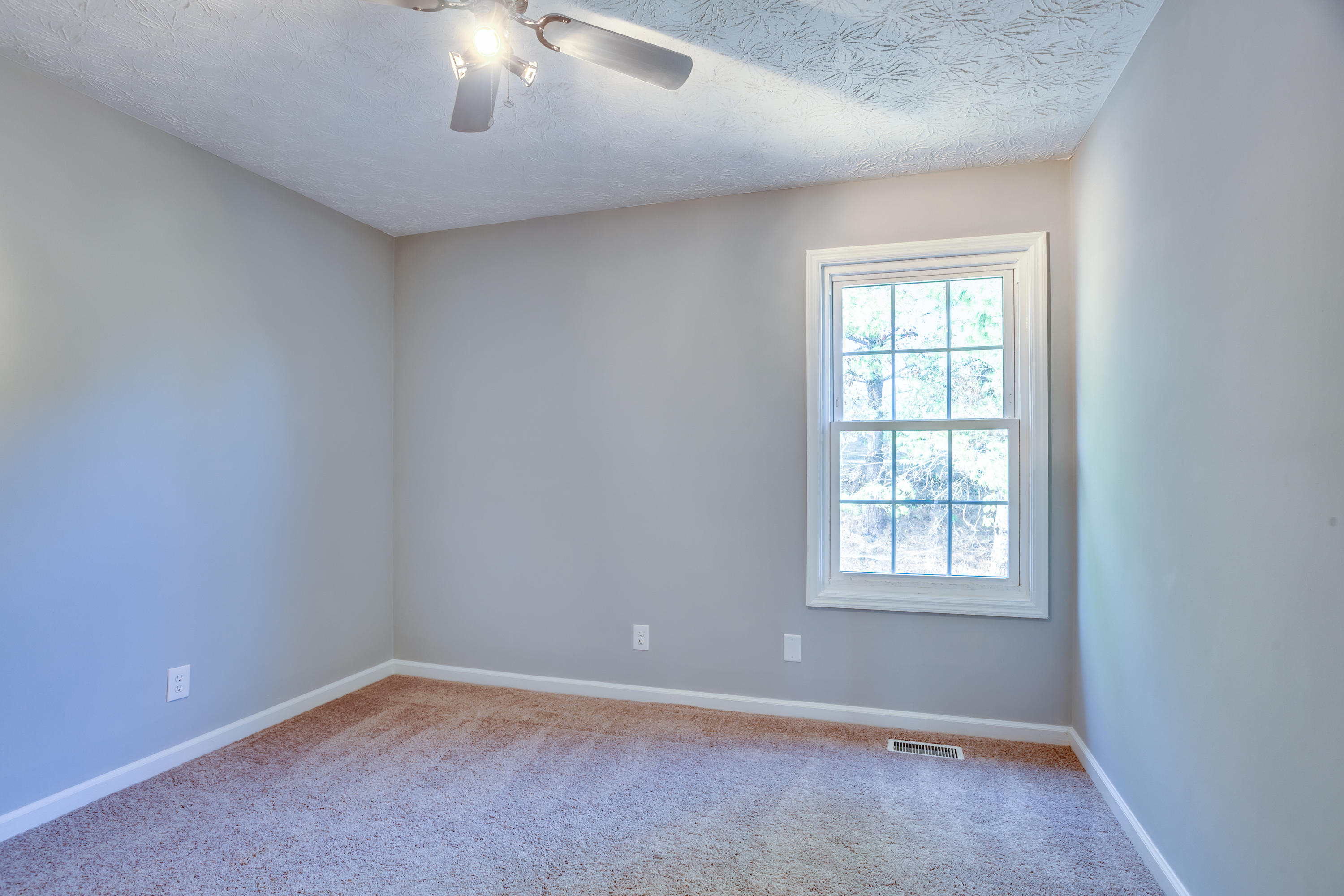 7615 Saddlegate Road Knoxville, TN 37920 - Photo 26 of 36 035191015-1-7615SaddlegateRdKnoxvilleTN-