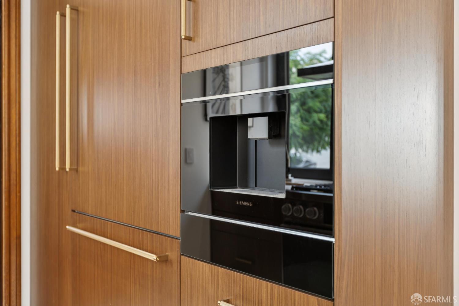 71 Manor Drive San Francisco, CA 94127 - Photo 18 of 51 a room with wooden floor and a window