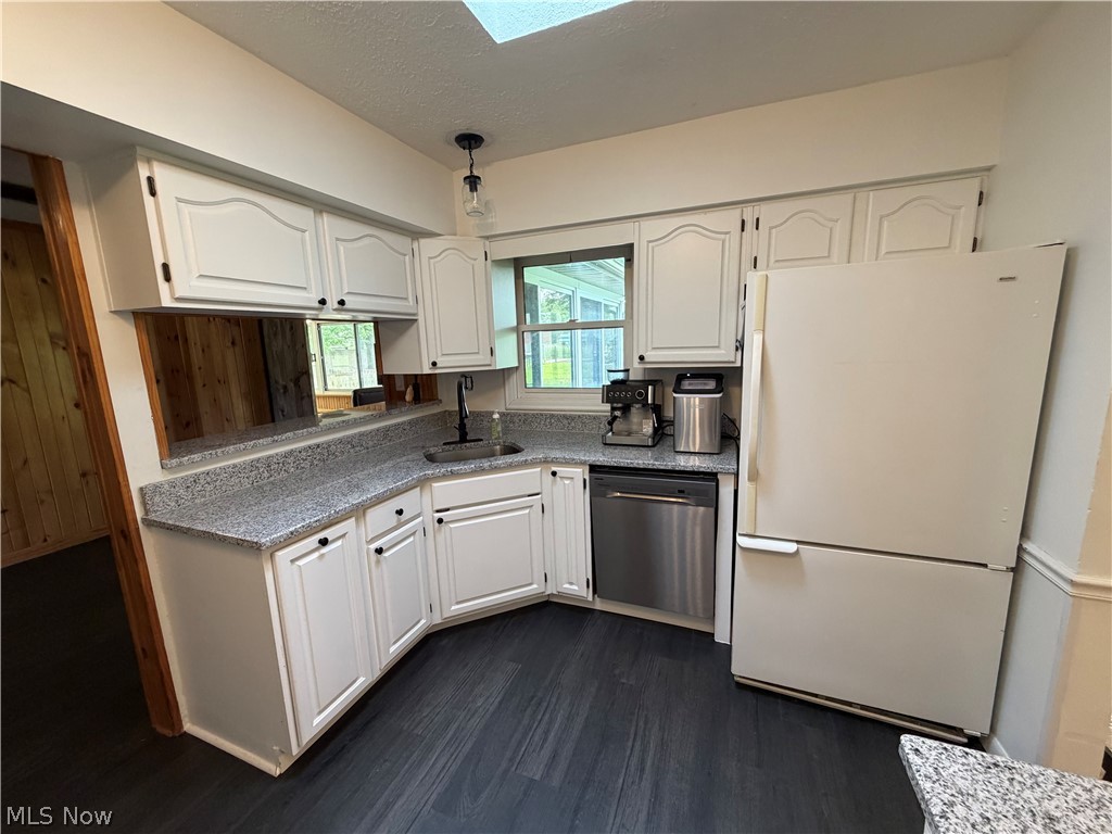 12034 Root Road Columbia Station, OH 44028 - Photo 10 of 31