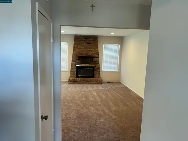 $3,300 | 1091 Alamo Court, Pittsburg, CA 94565