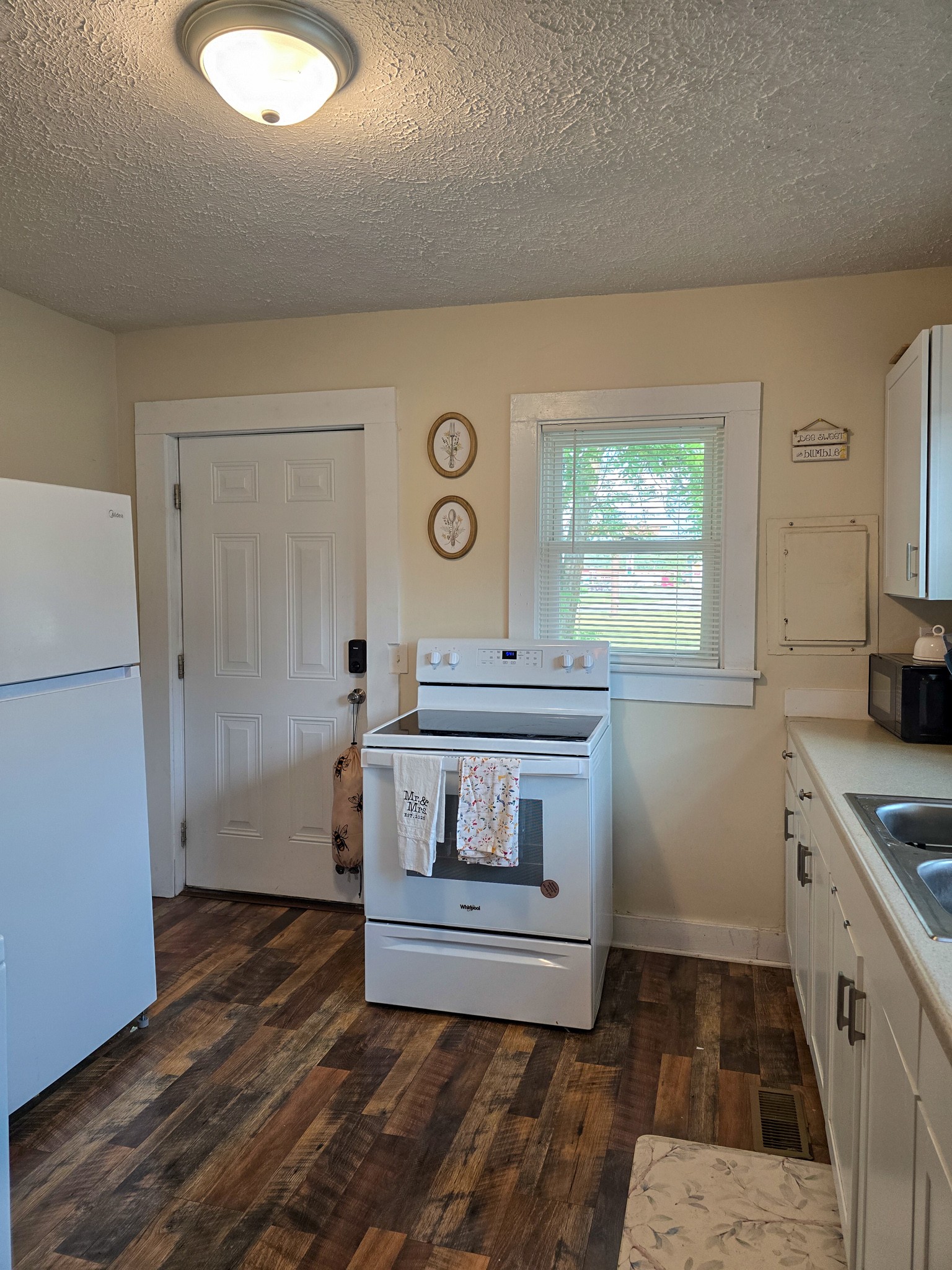 103 Oak Street Portland, TN 37148 - Photo 7 of 10