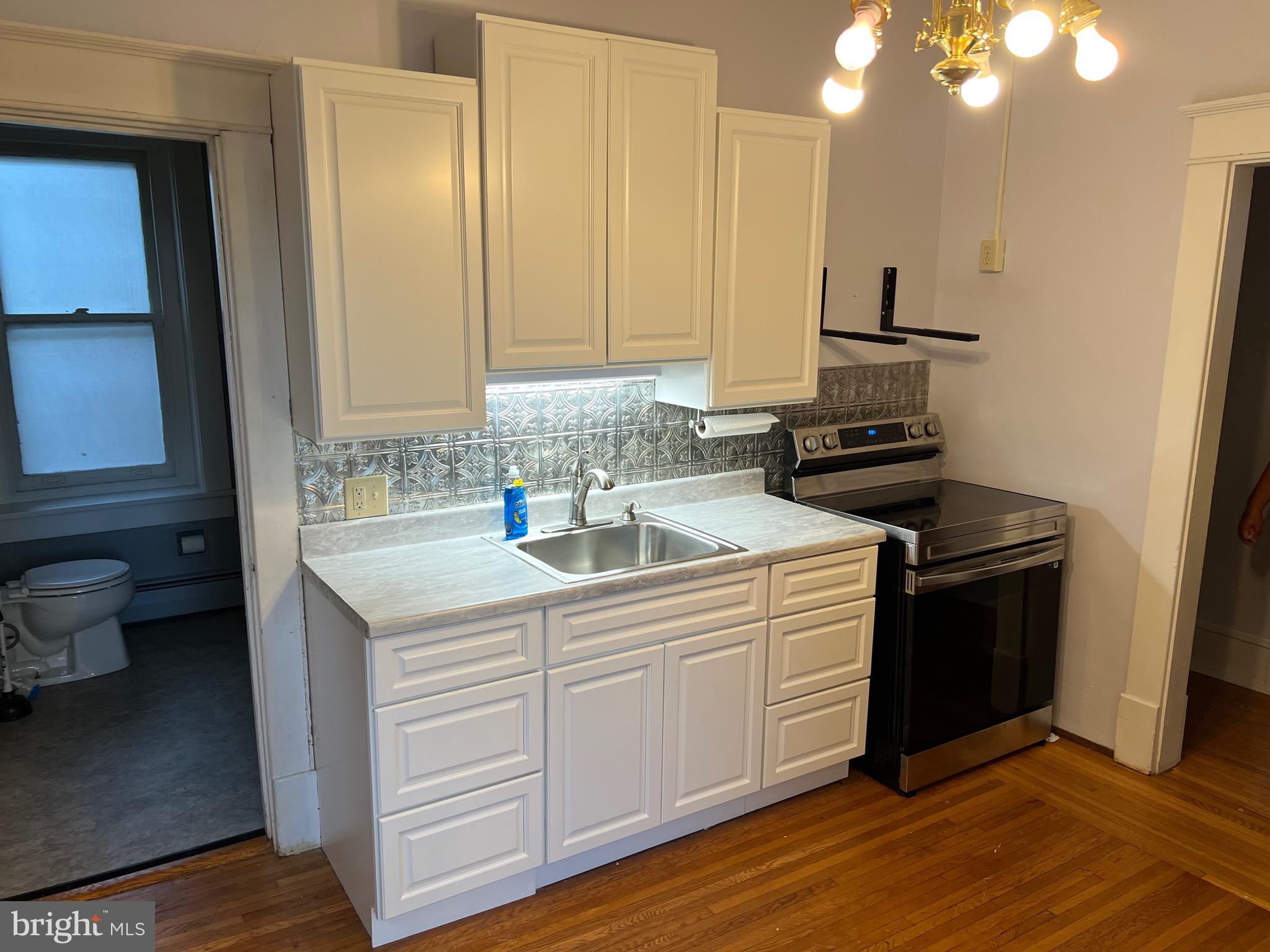 221 South Reading Avenue Boyertown, PA 19512 - Photo 2 of 11