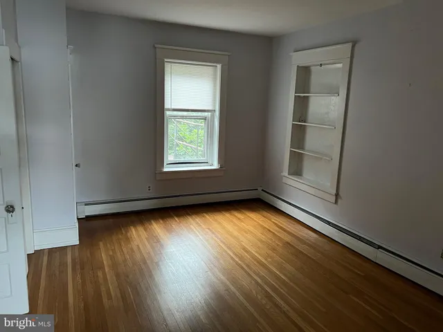 $1,000 | 221 South Reading Avenue, Boyertown, PA 19512