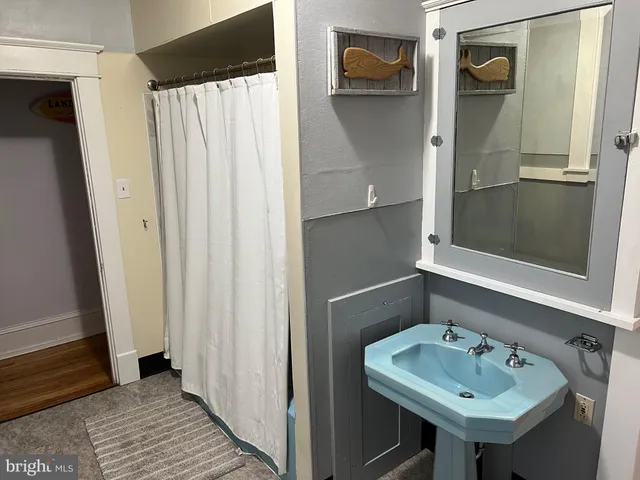 $1,000 | 221 South Reading Avenue, Boyertown, PA 19512