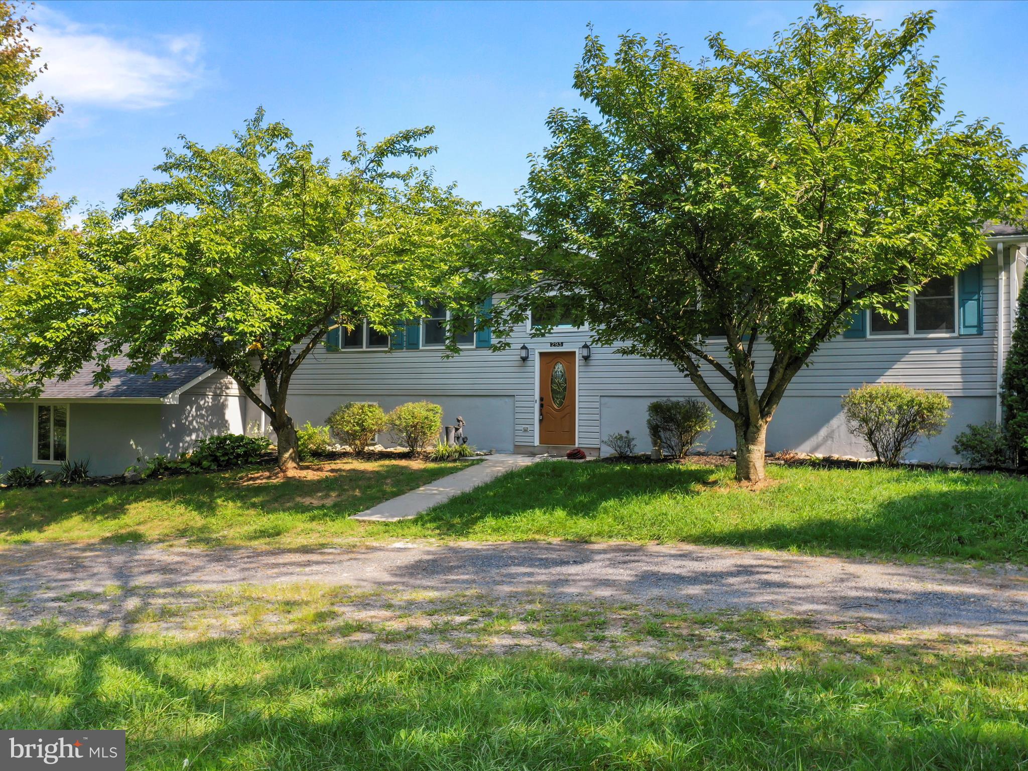 293 Crooked Run Road Front Royal, VA 22630 - Photo 4 of 55 Gallery Image 4