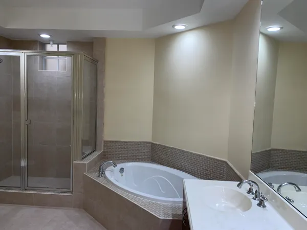 $3,300 | 3055 Northwest 126th Avenue, Unit 323, Sunrise, FL 33323