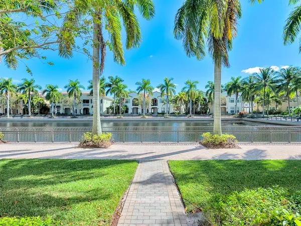 $3,300 | 3055 Northwest 126th Avenue, Unit 323, Sunrise, FL 33323